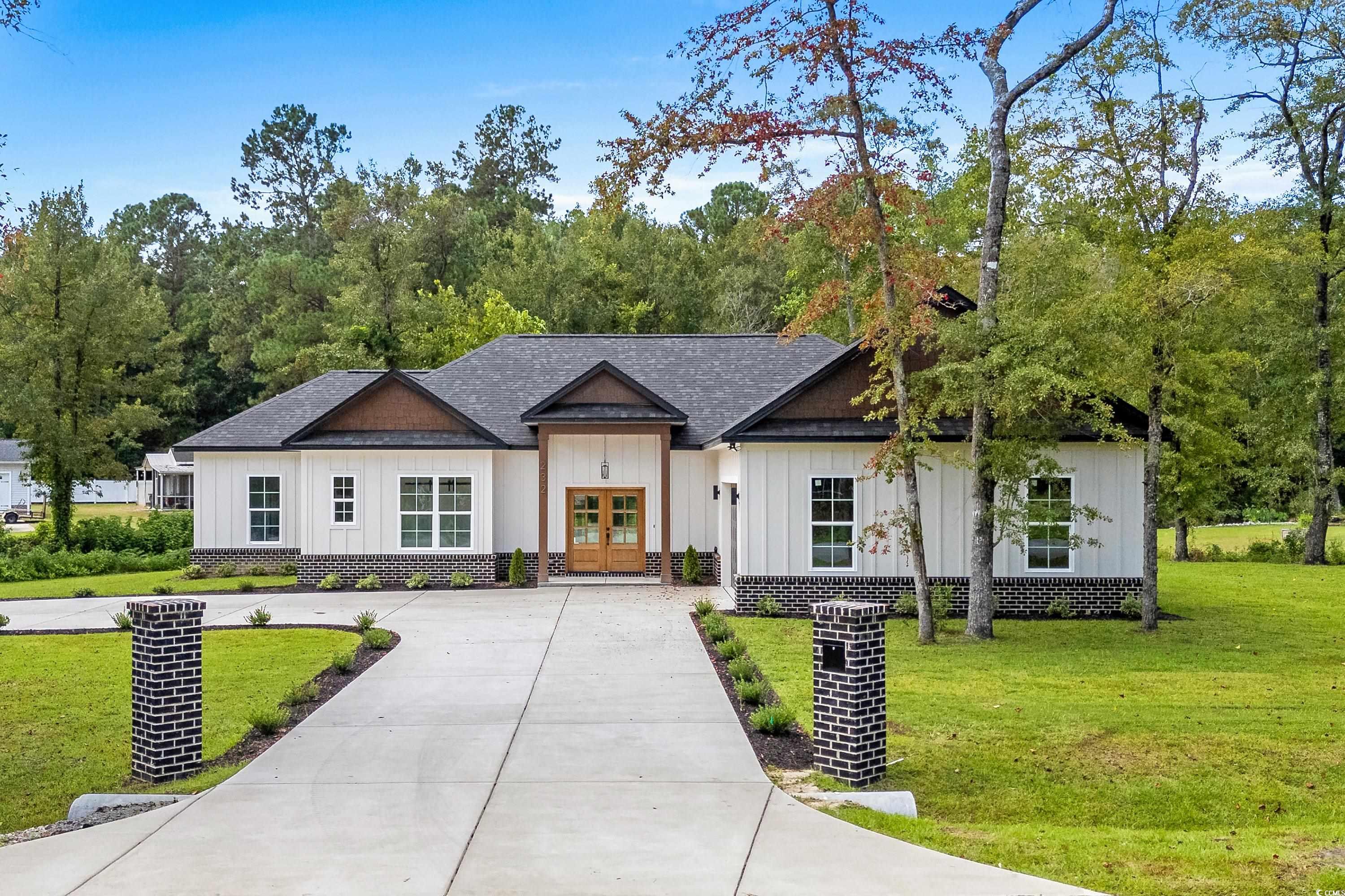 232 Ole Maple St., Loris