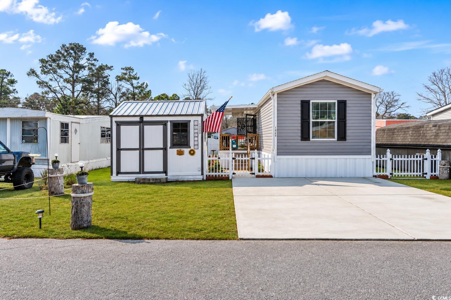1525 Capella Ln., Myrtle Beach