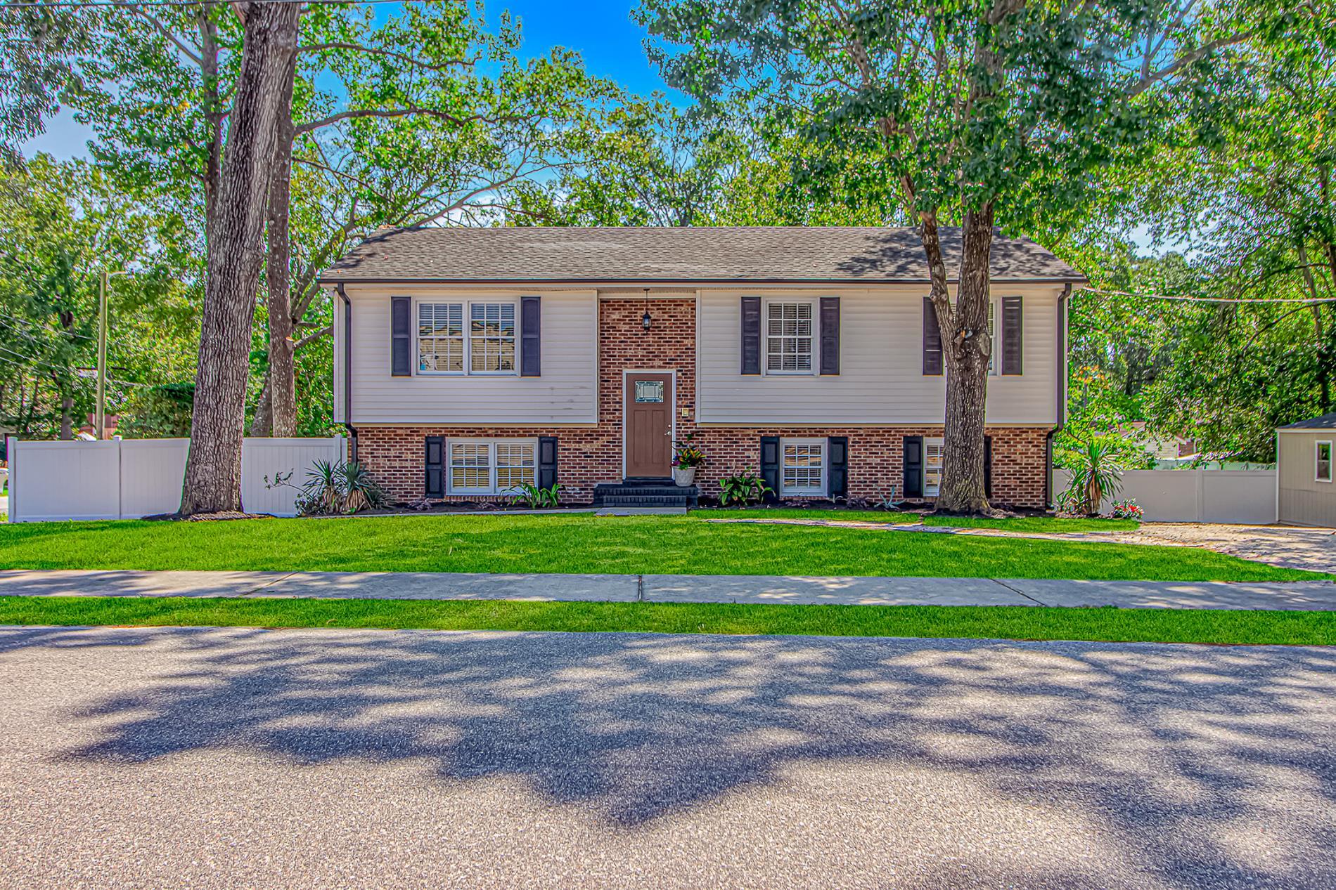 313 N Poplar Dr., Surfside Beach