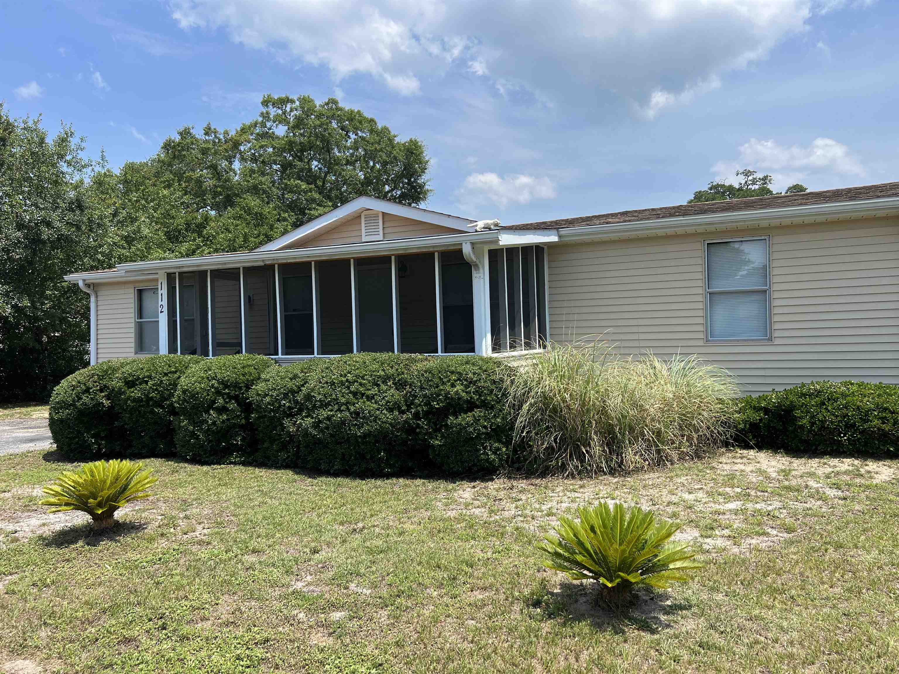 112 Village Ct., Murrells Inlet