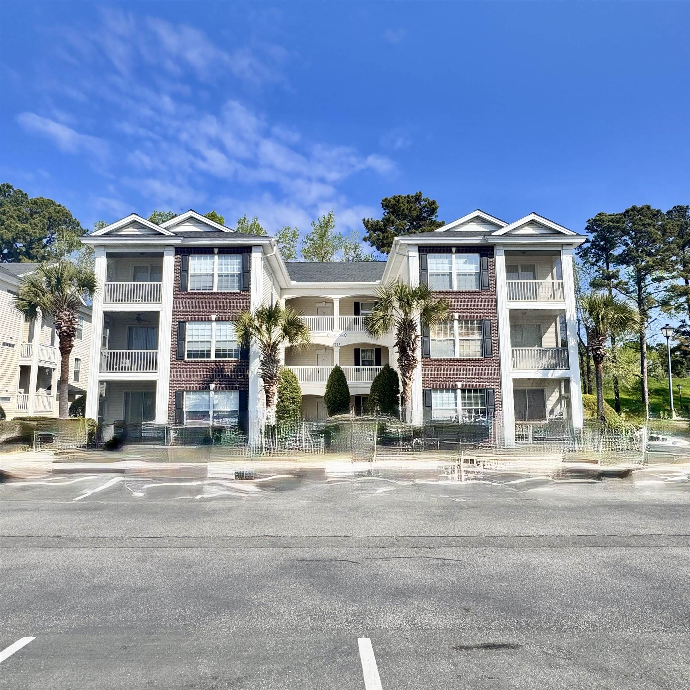 1294 River Oaks Dr., Myrtle Beach