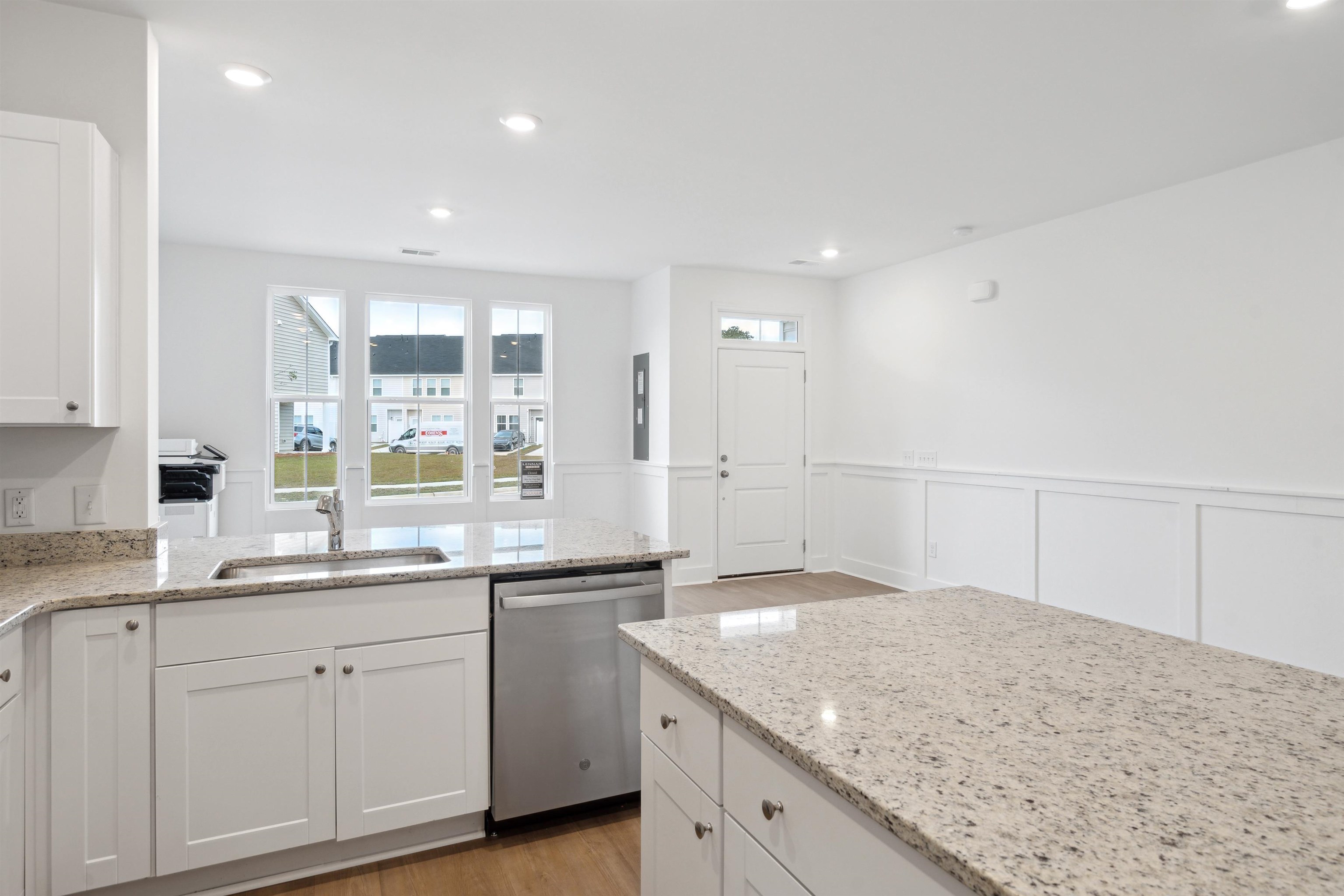 Photo 4