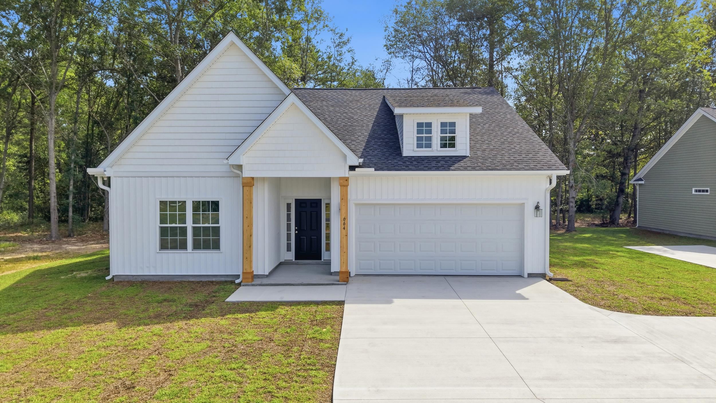 664 Goretown Loop, Loris
