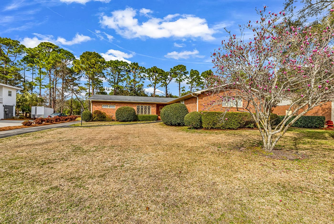 98 Forest Loop, Pawleys Island