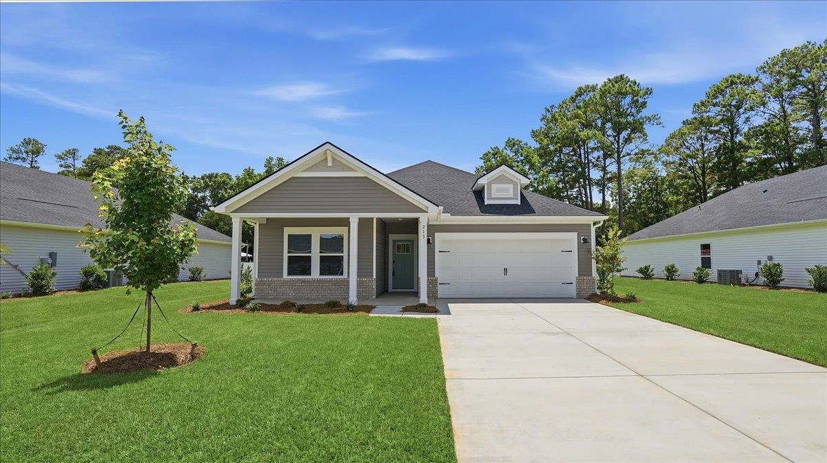 213 Evergreen St., Longs