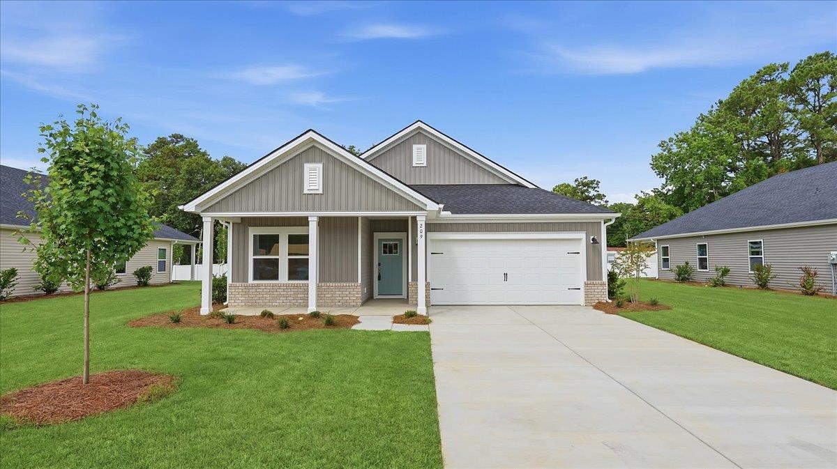 209 Evergreen St., Longs
