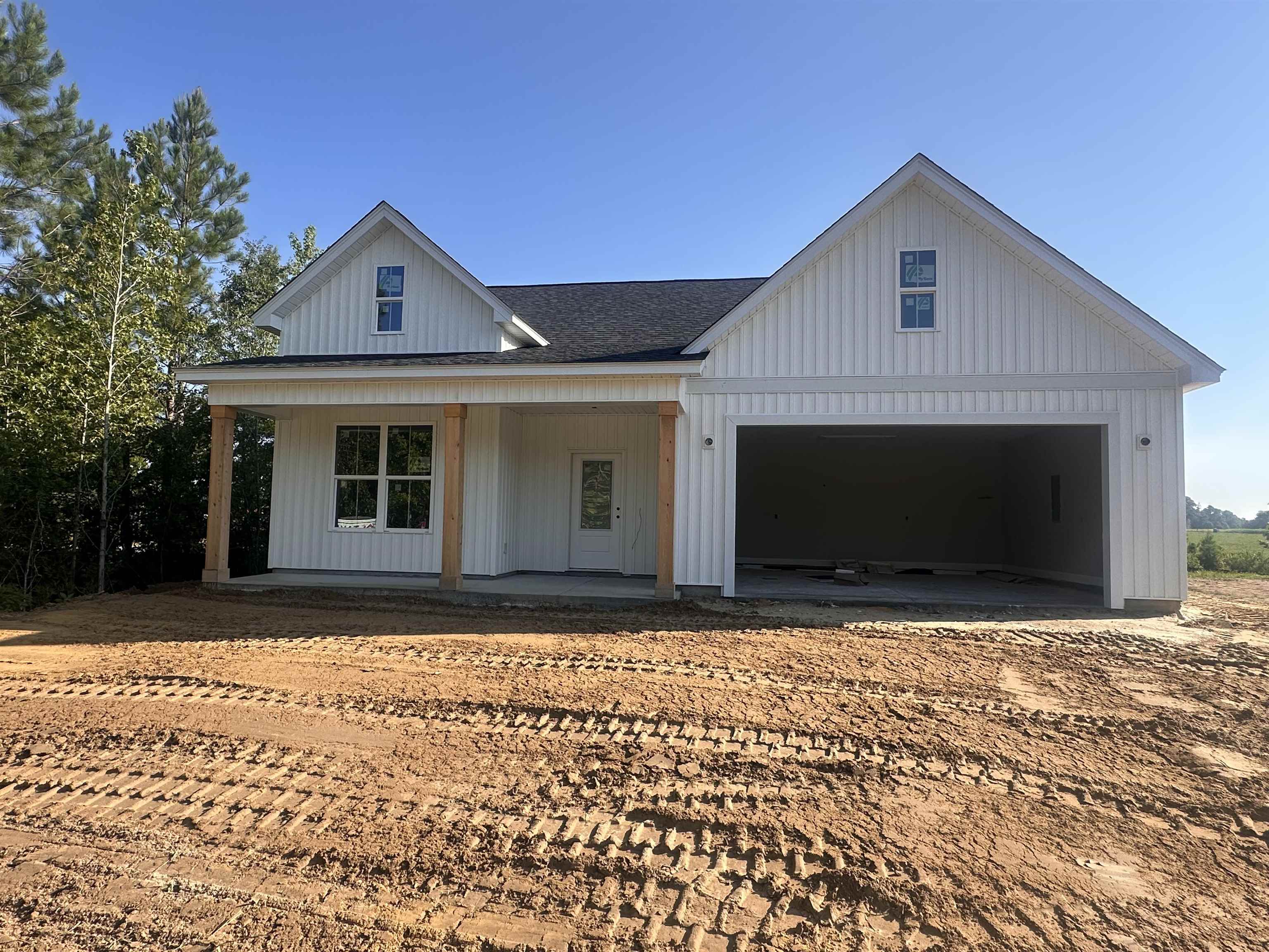 905 Ash St., Aynor