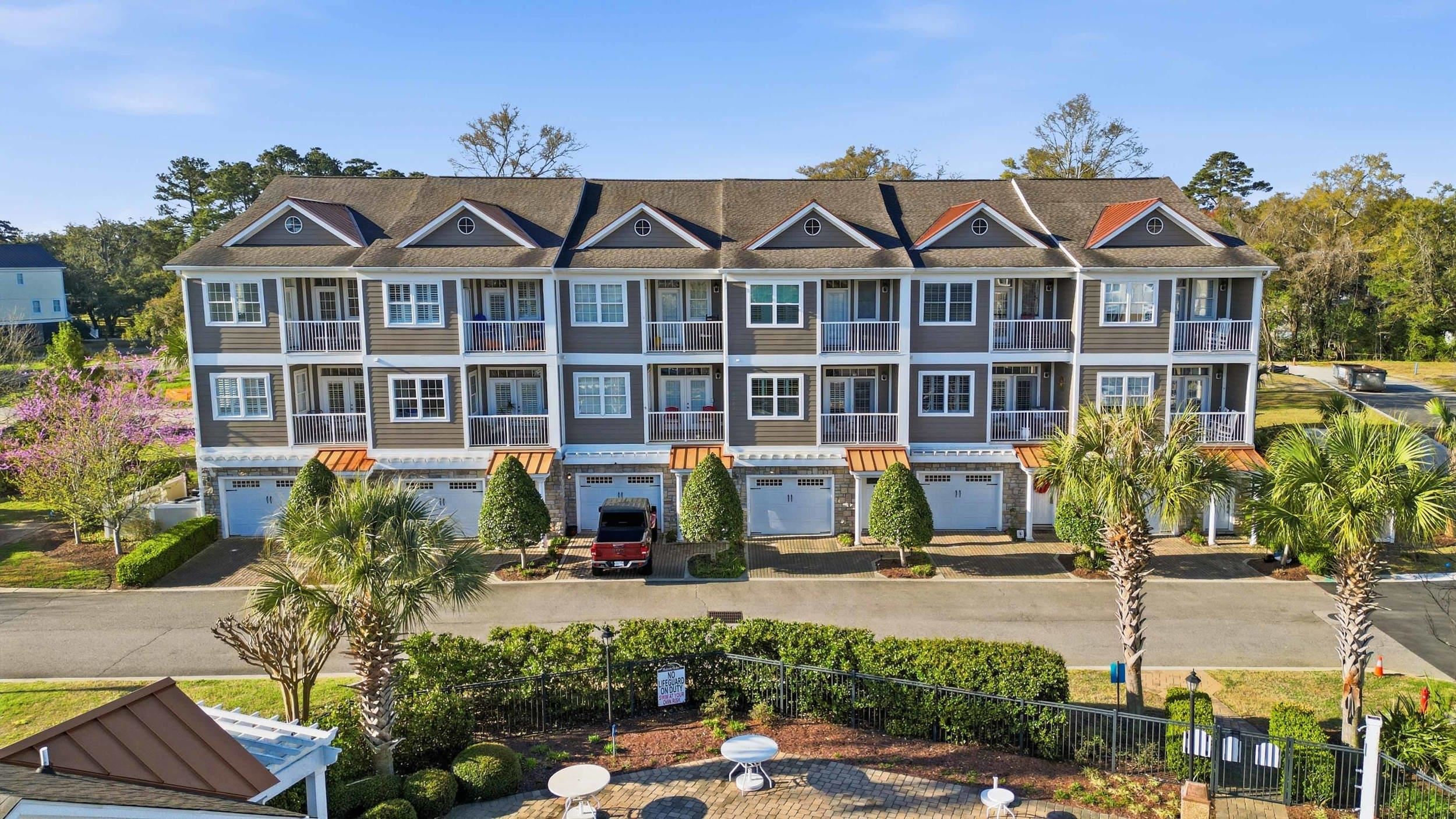 122 Oyster Bay Dr., Murrells Inlet