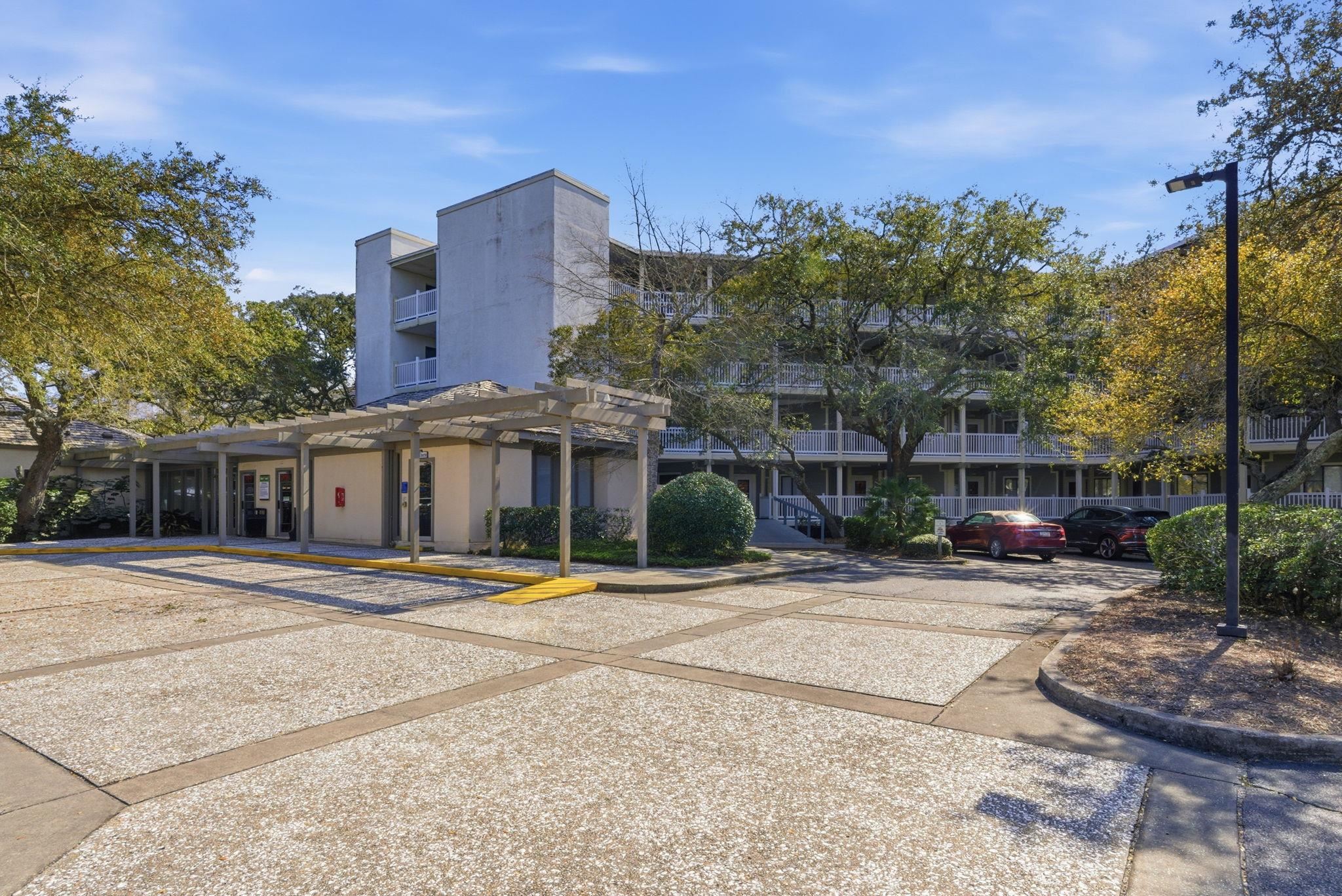 415 Ocean Creek Dr., Myrtle Beach