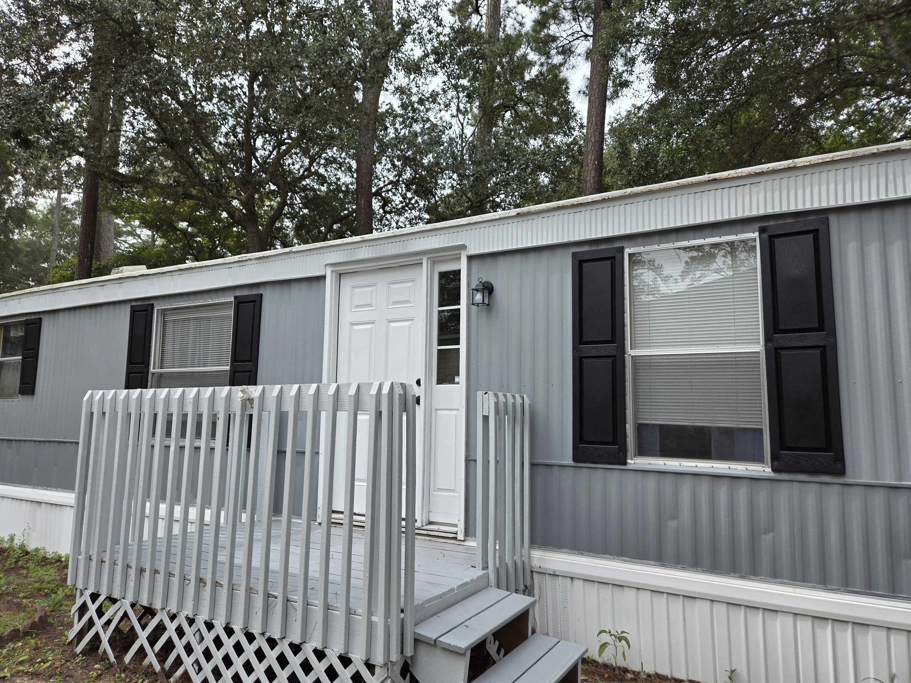 495 Clubhouse Rd., Garden City Beach