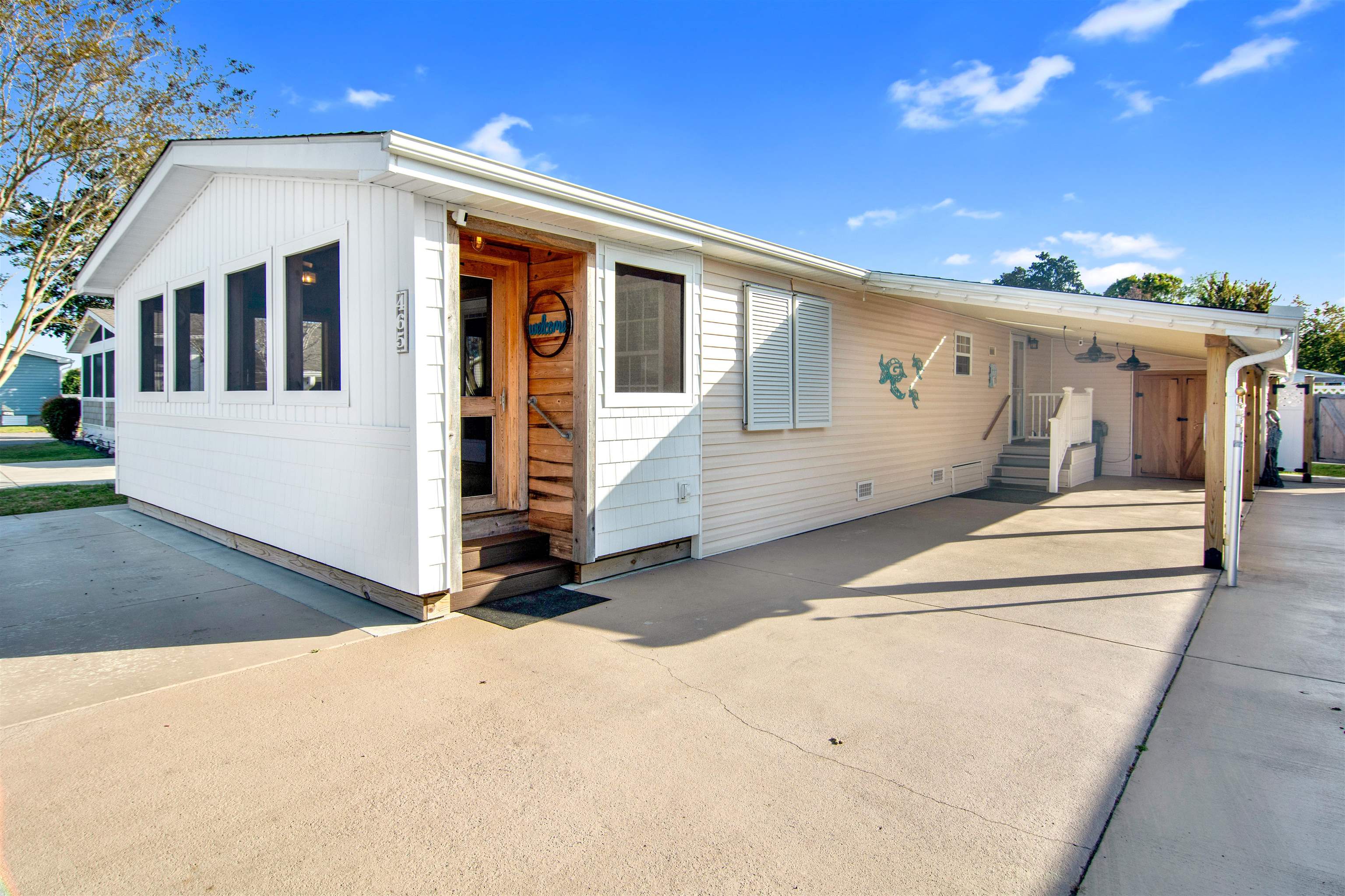 465 Sandpebble Dr., Surfside Beach