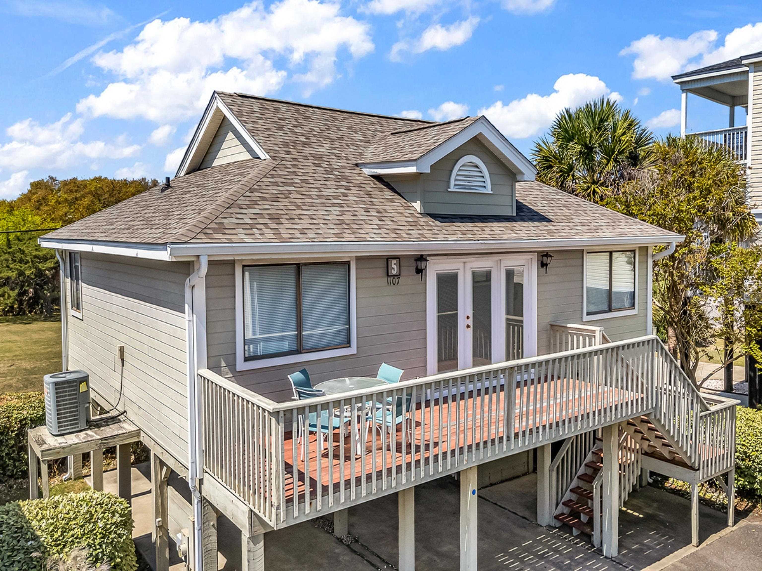1107 N Waccamaw Dr., Garden City Beach