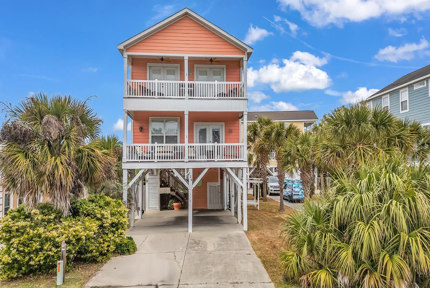 124 Rainbow Dr., Garden City Beach