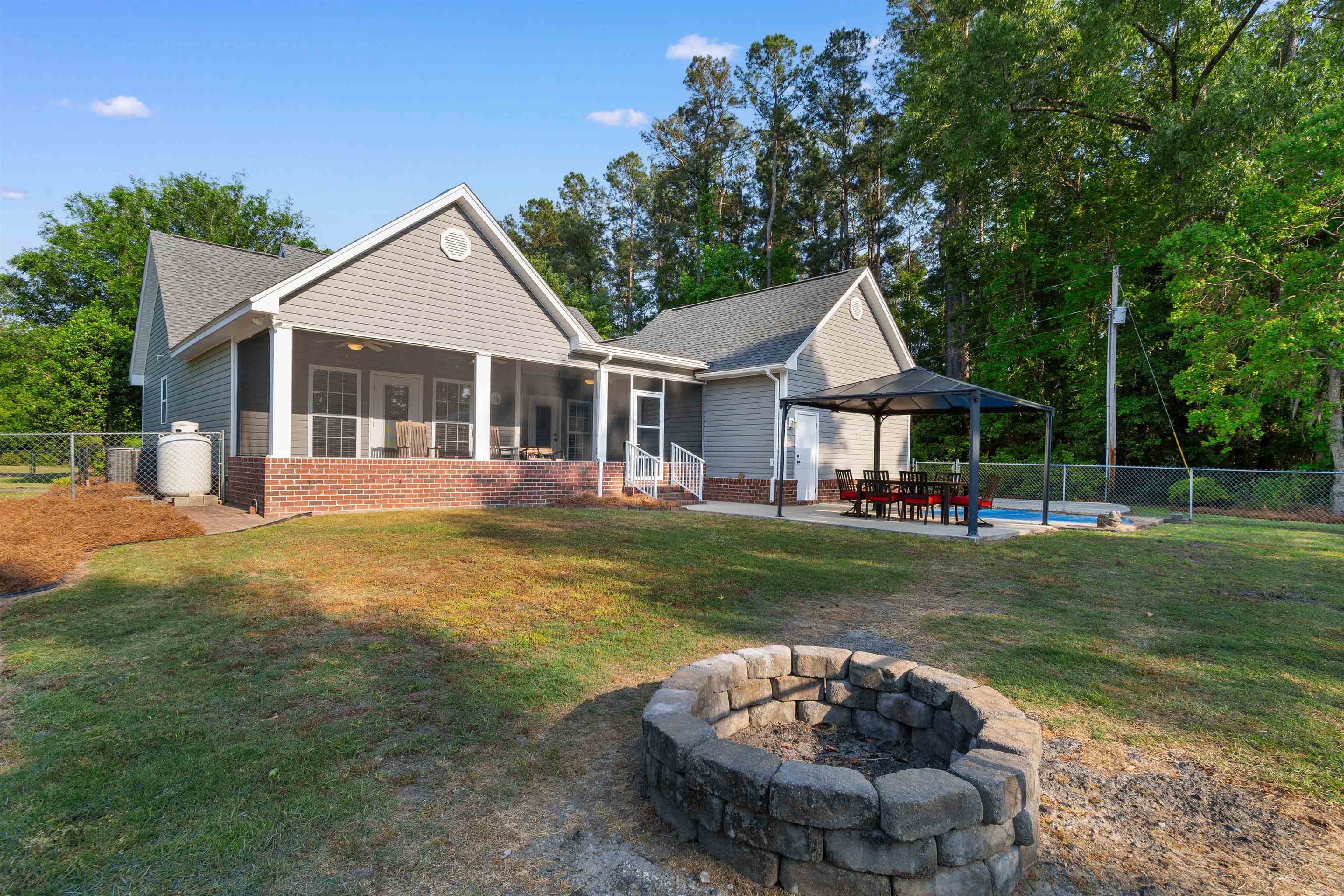 1884 Clarence Dr., Andrews