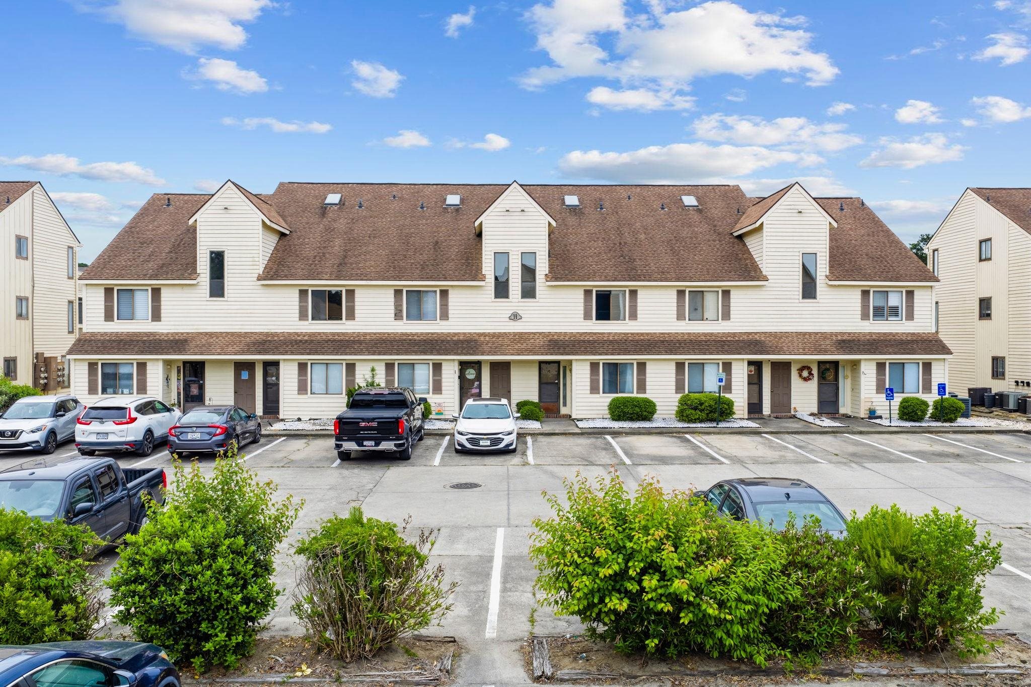 Homes for sale in Fairwood Lakes - Island Green