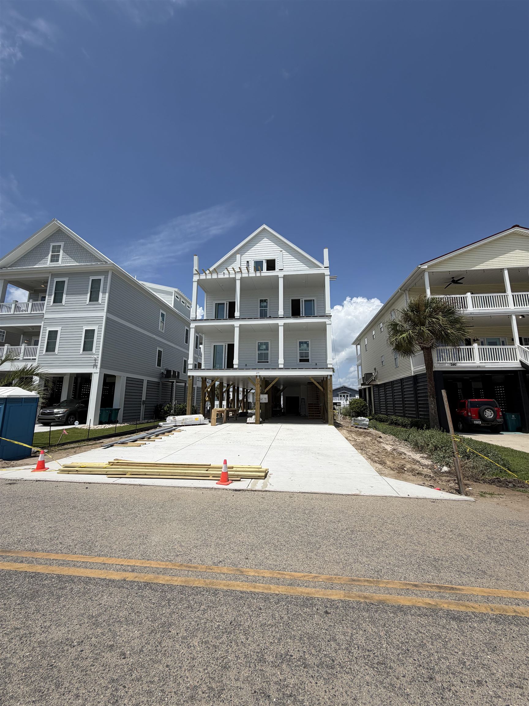 231 Underwood Dr., Garden City Beach