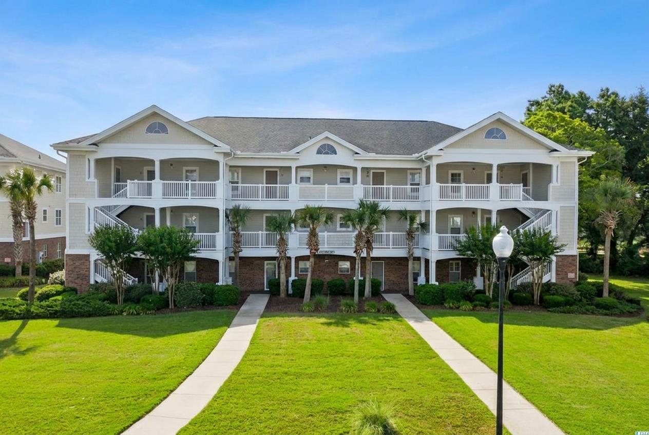 5801 Oyster Catcher Dr., North Myrtle Beach