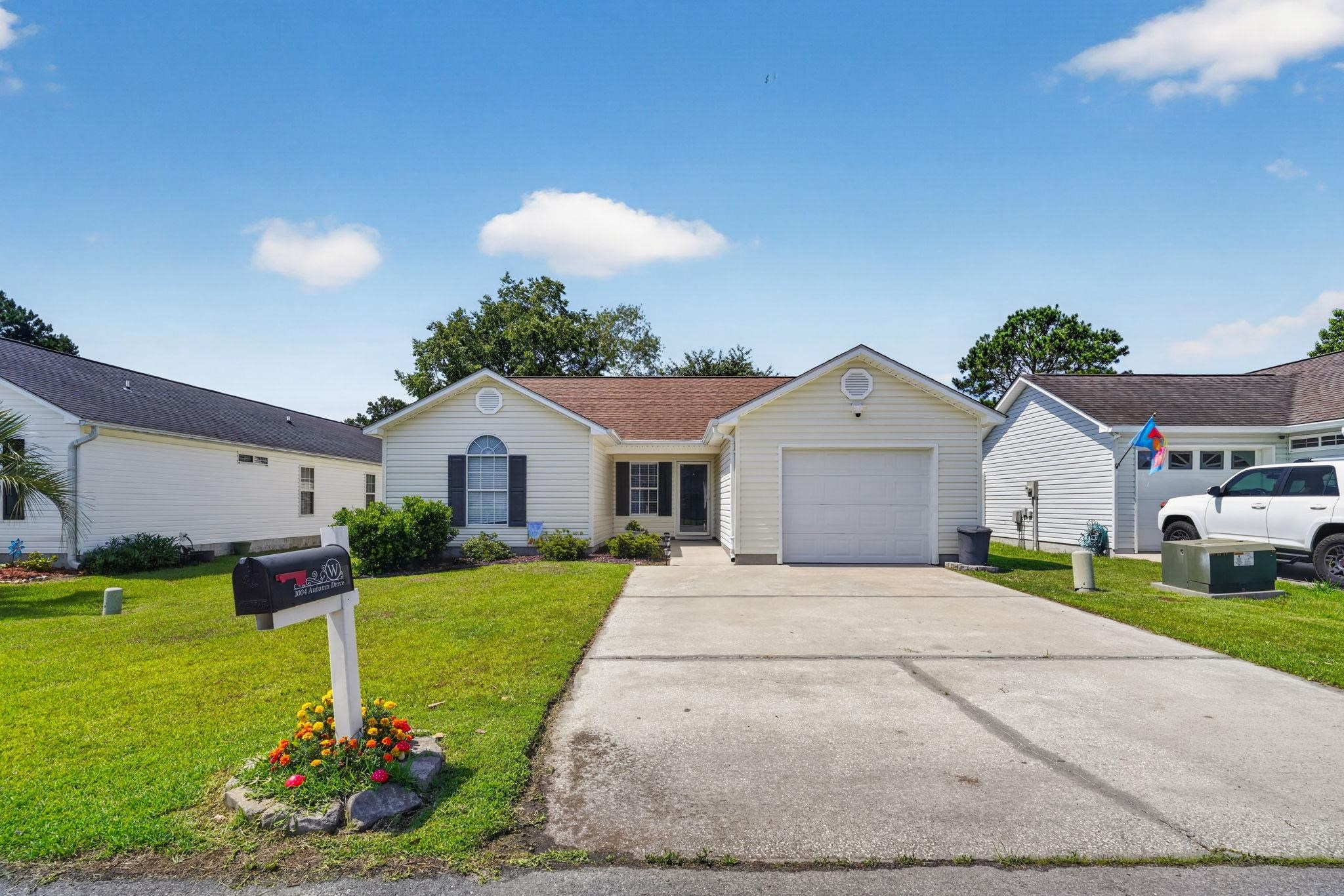 1004 Autumn Dr., Murrells Inlet