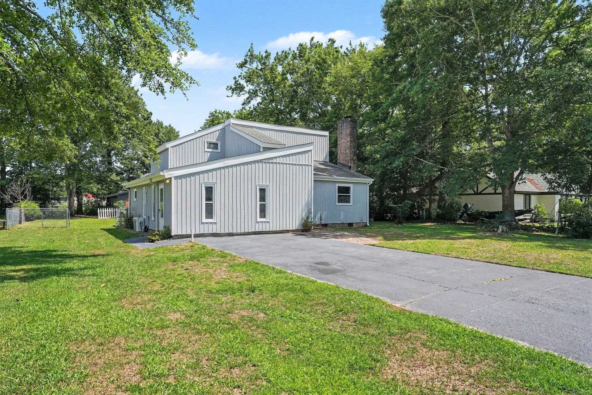 213 Caropine Dr., Surfside Beach