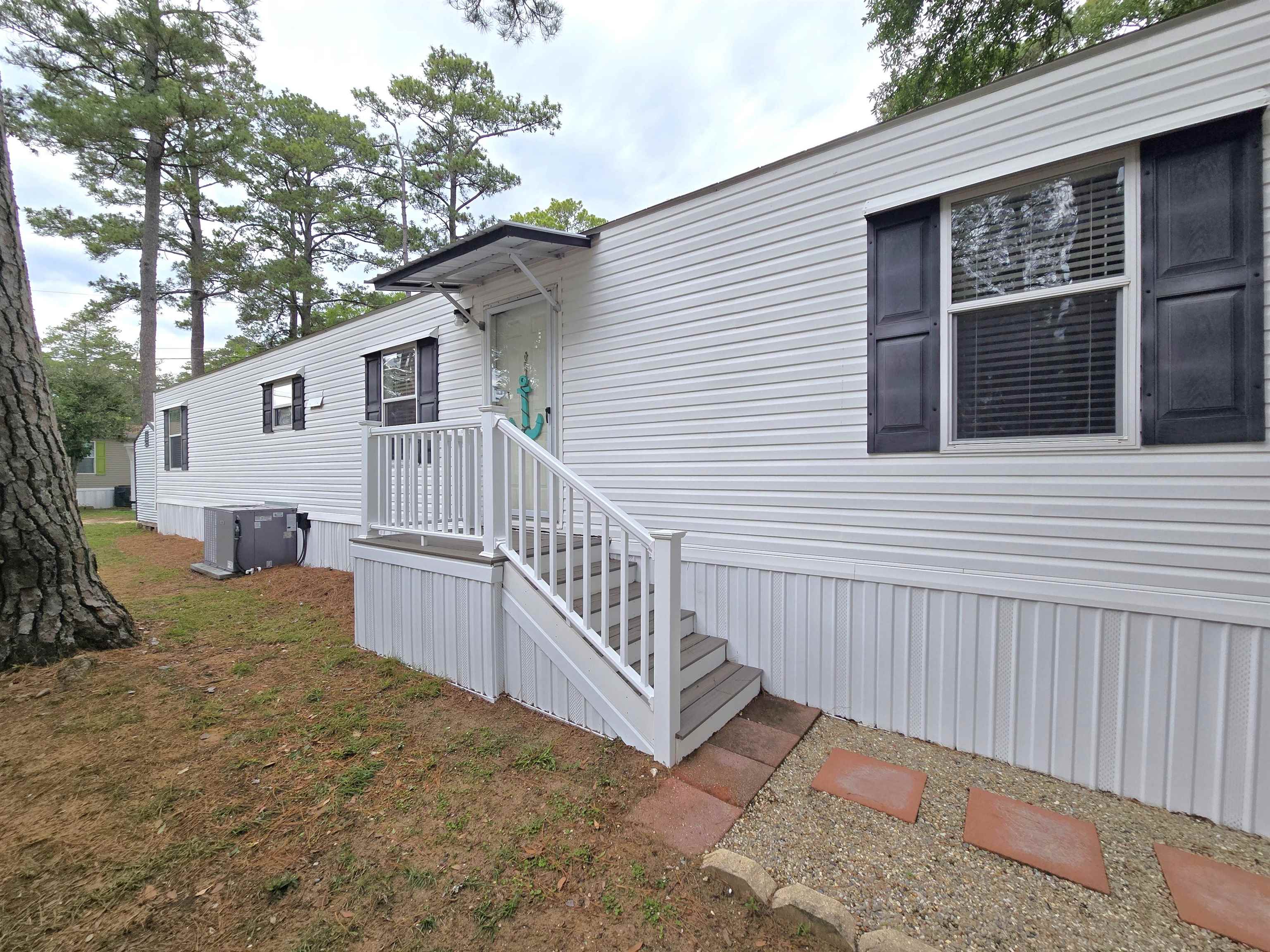 418 Delton Dr., Garden City Beach