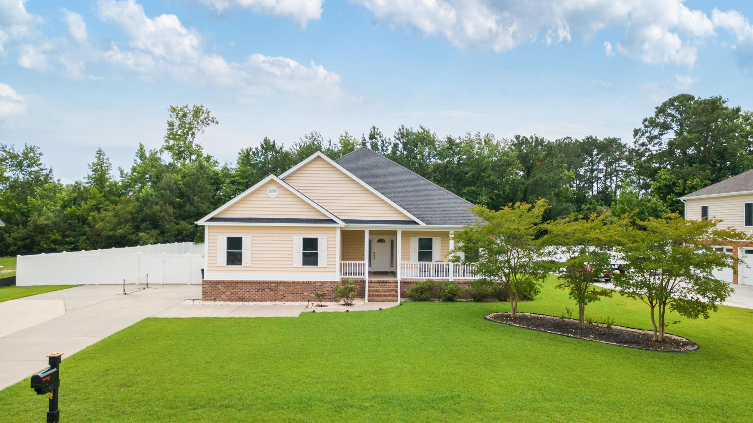 112 Pottery Landing Dr., Conway