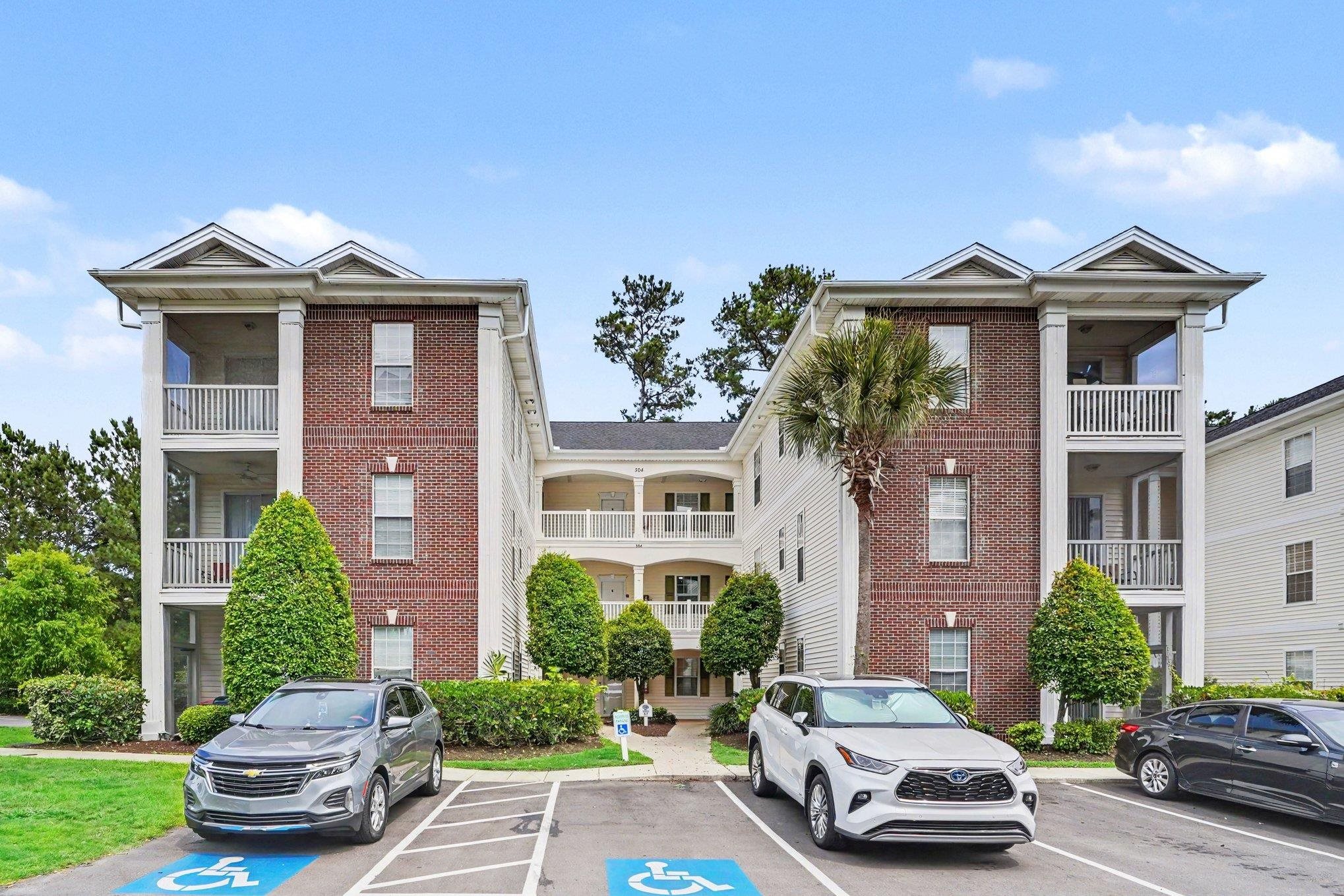 504 River Oaks Dr., Myrtle Beach