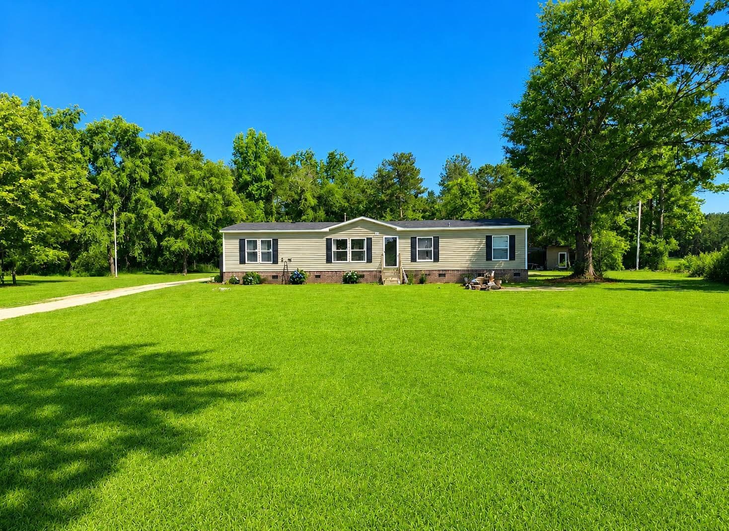 4230 Highway 76, Nichols