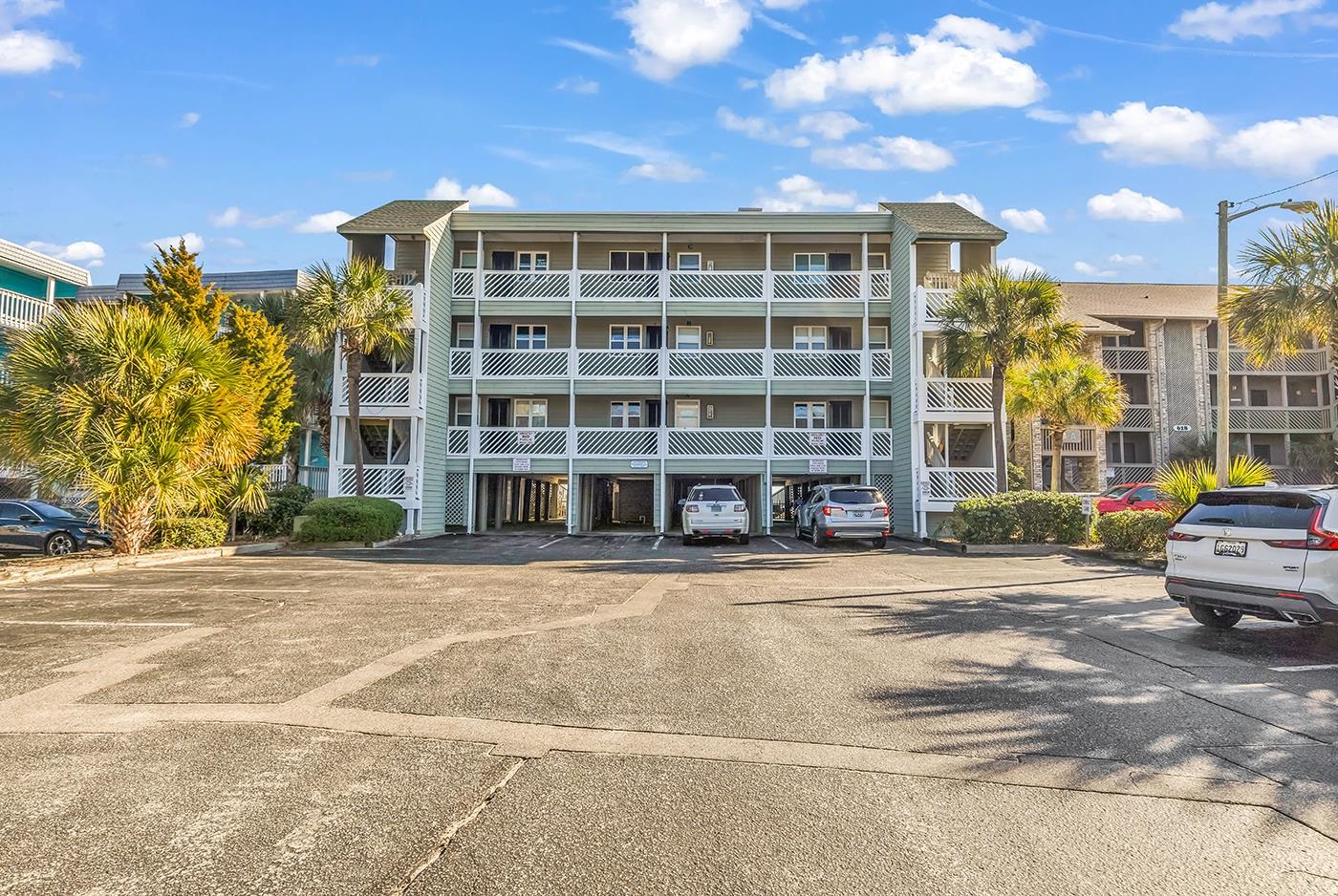 624 N Waccamaw Dr., Garden City Beach