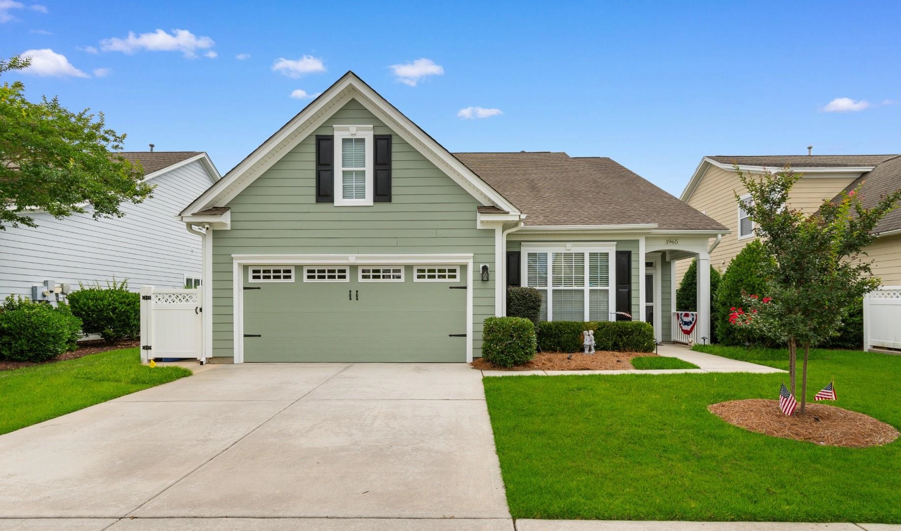 Homes for sale in Cresswind - Market Common