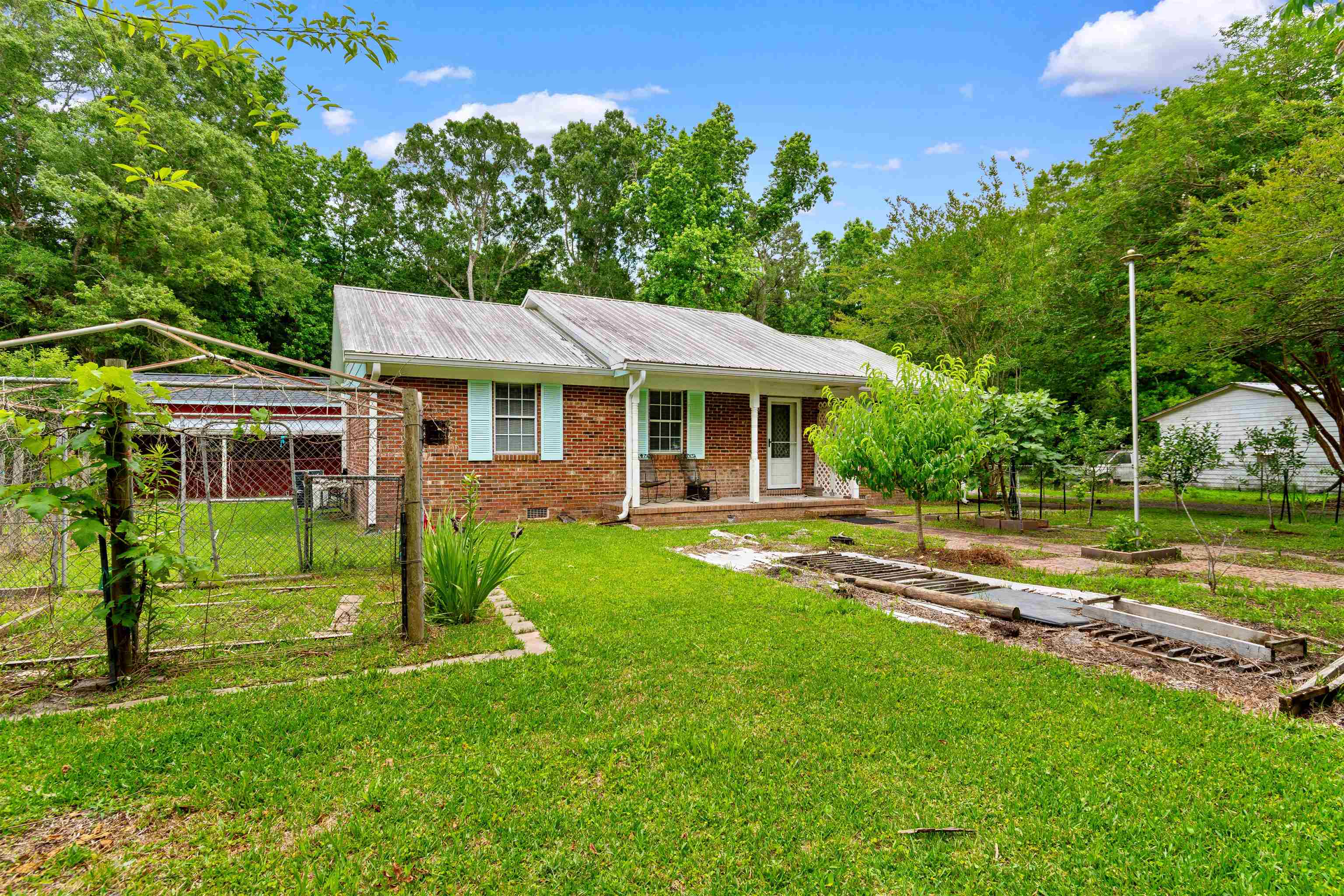 98 Wolf Dr., Georgetown