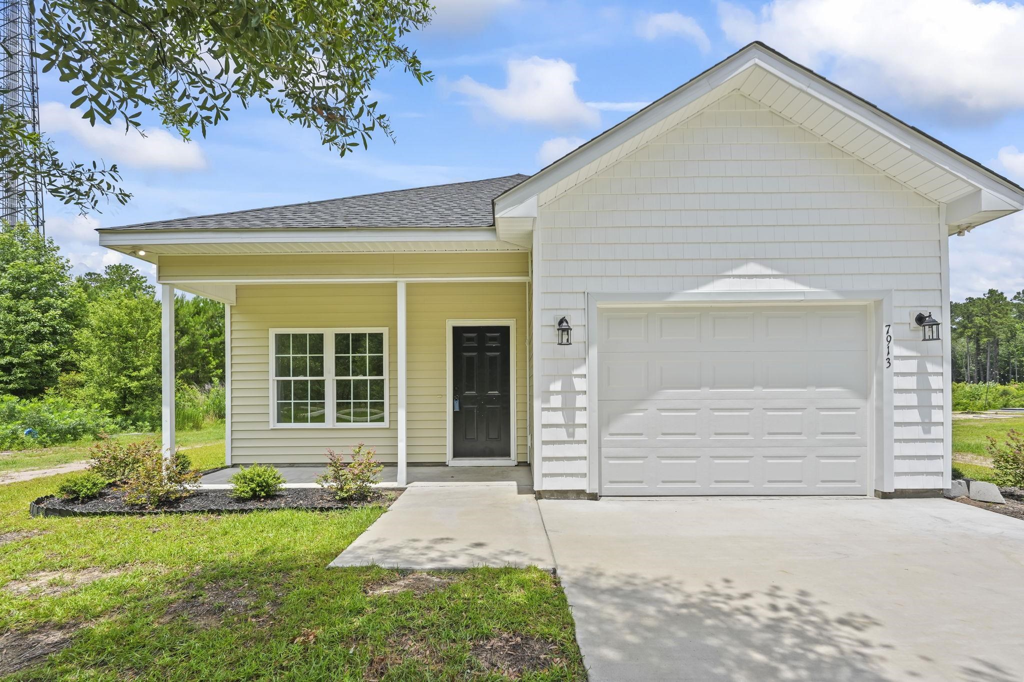 7913 E Highway 19, Loris