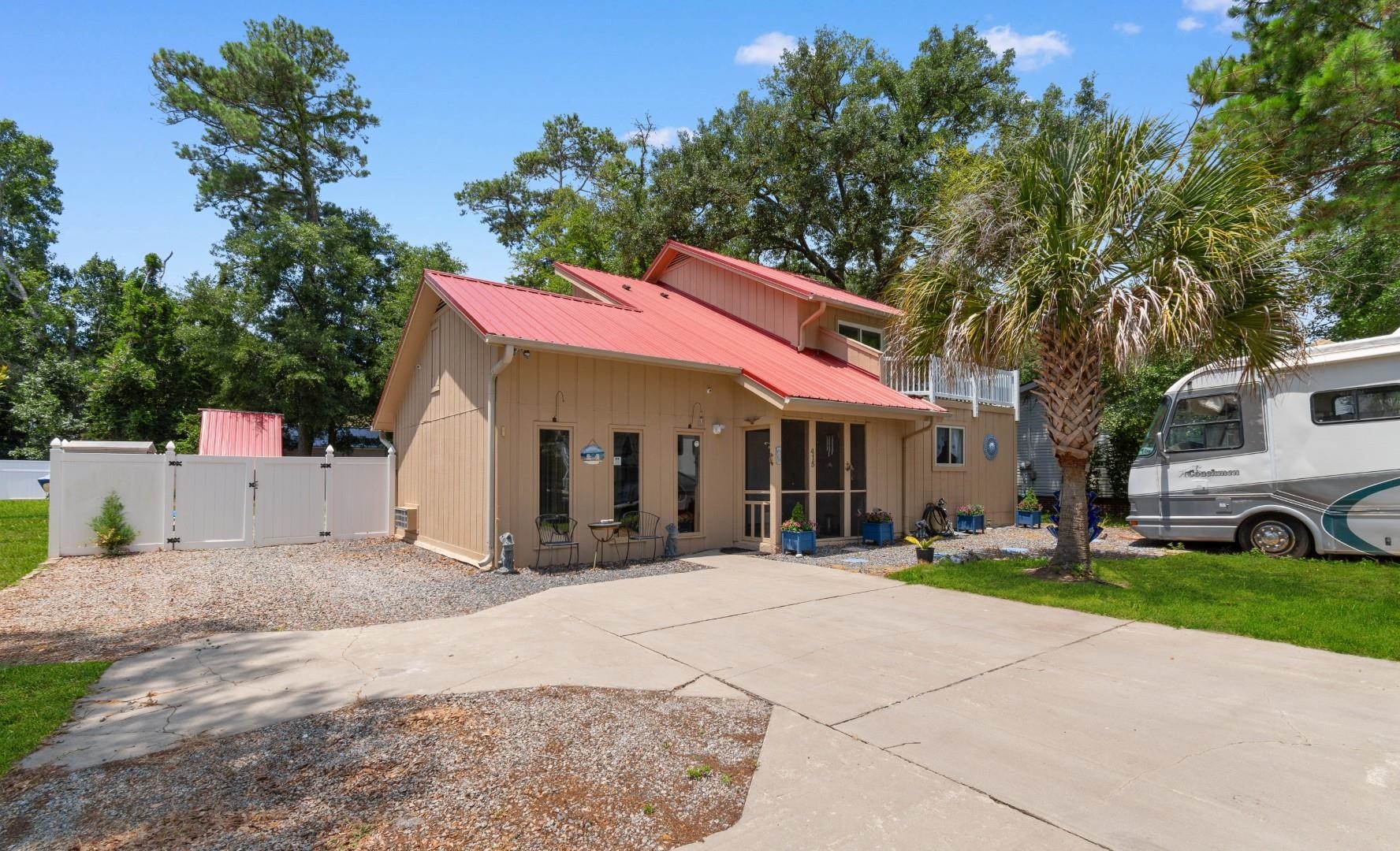 415 17th Ave. N, Surfside Beach