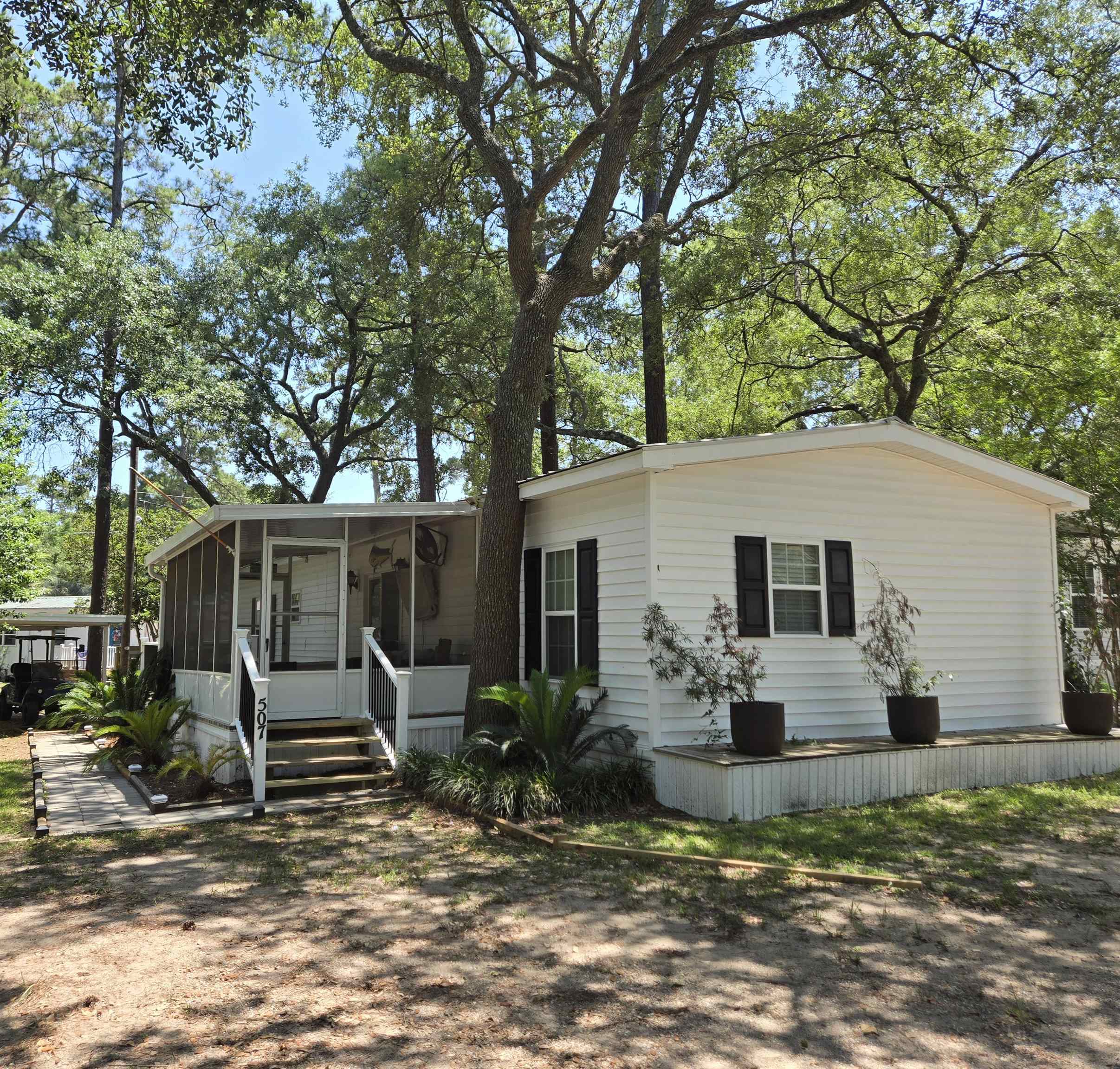 507 Club House Rd., Garden City Beach