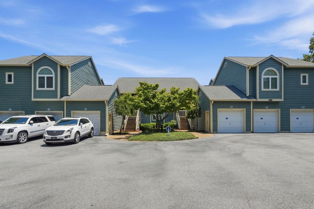 Homes for sale in Kingston Plantation - Canterbury Court
