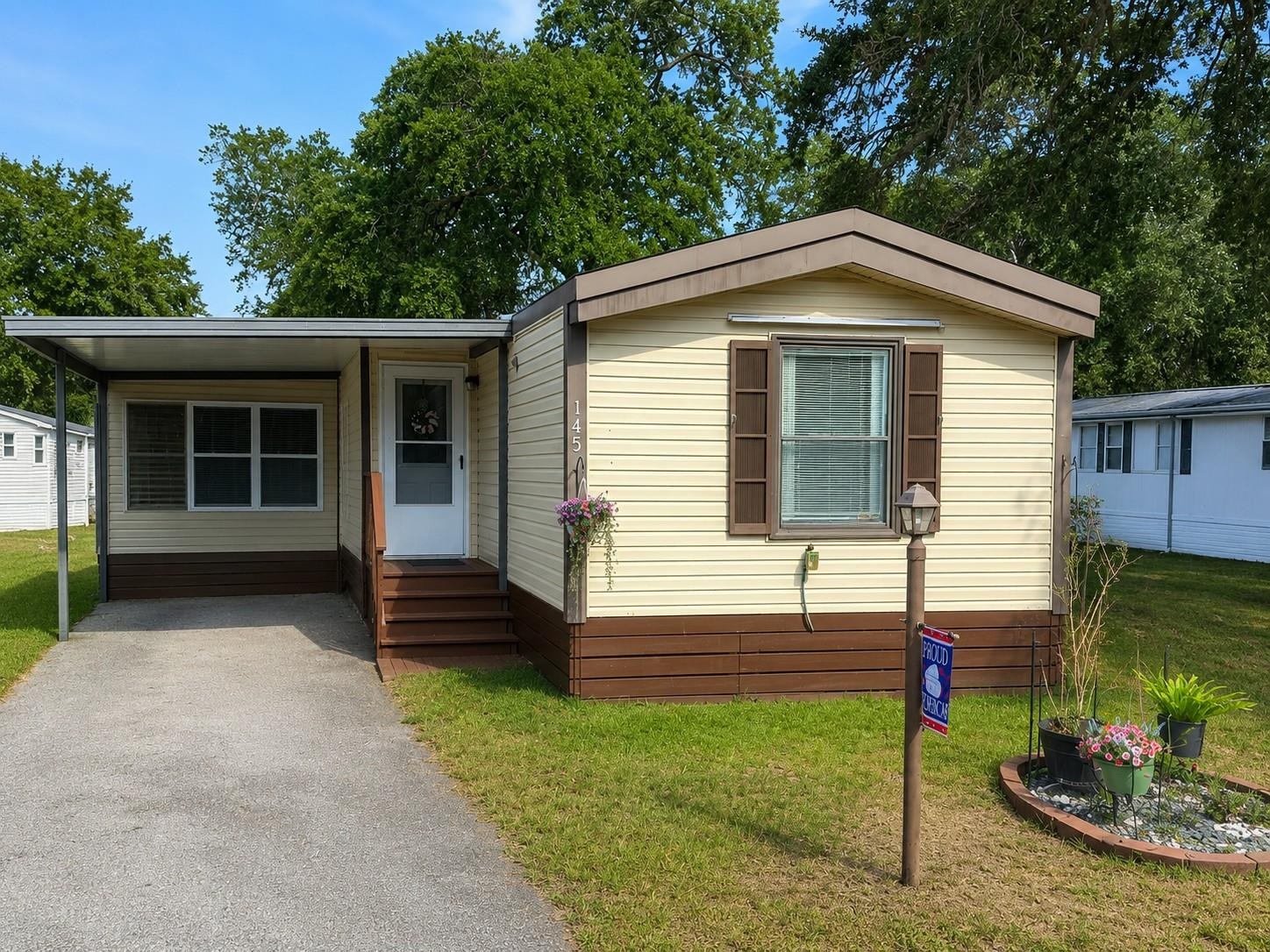 Homes for sale in Inlet Oaks Village