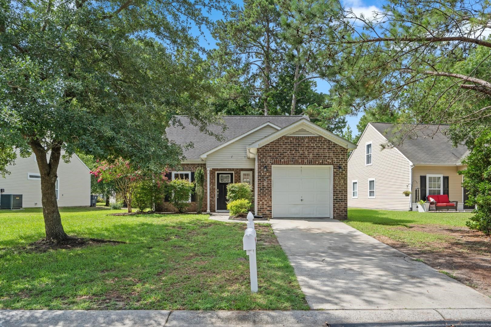 121 Bellegrove Dr., Myrtle Beach
