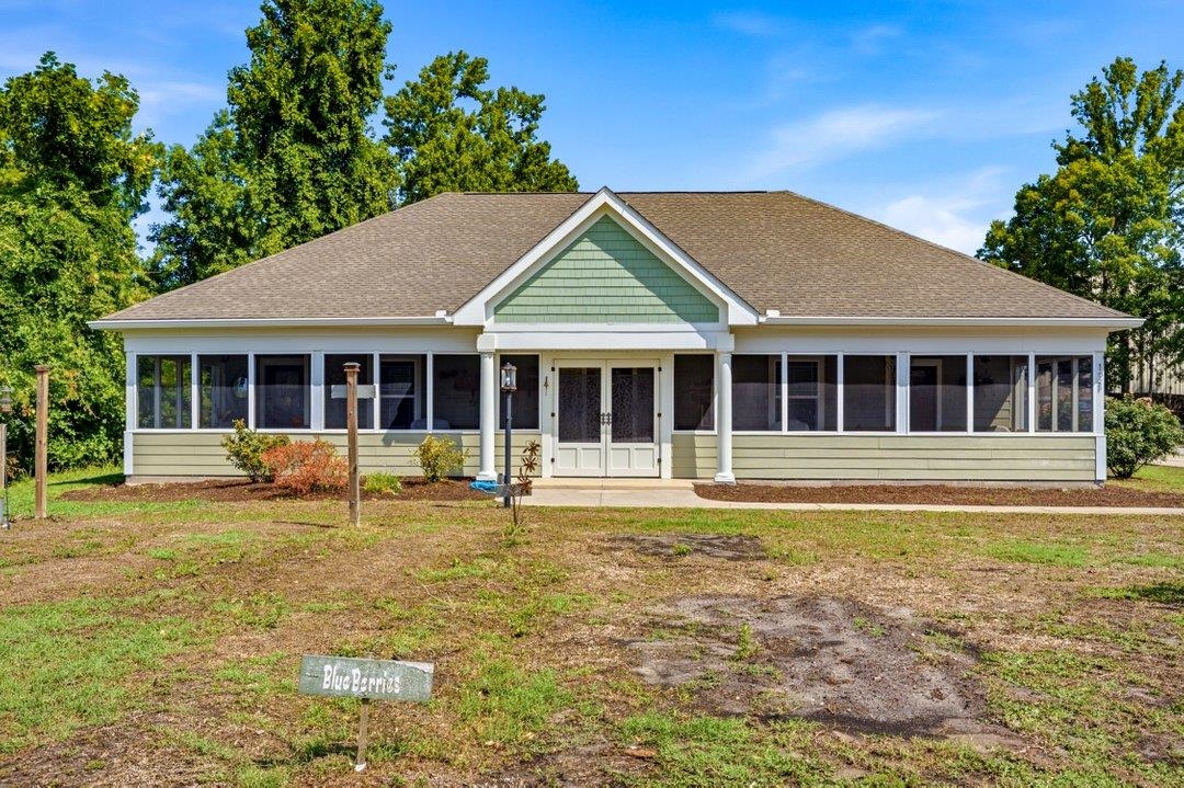 121 Willard St., Little River