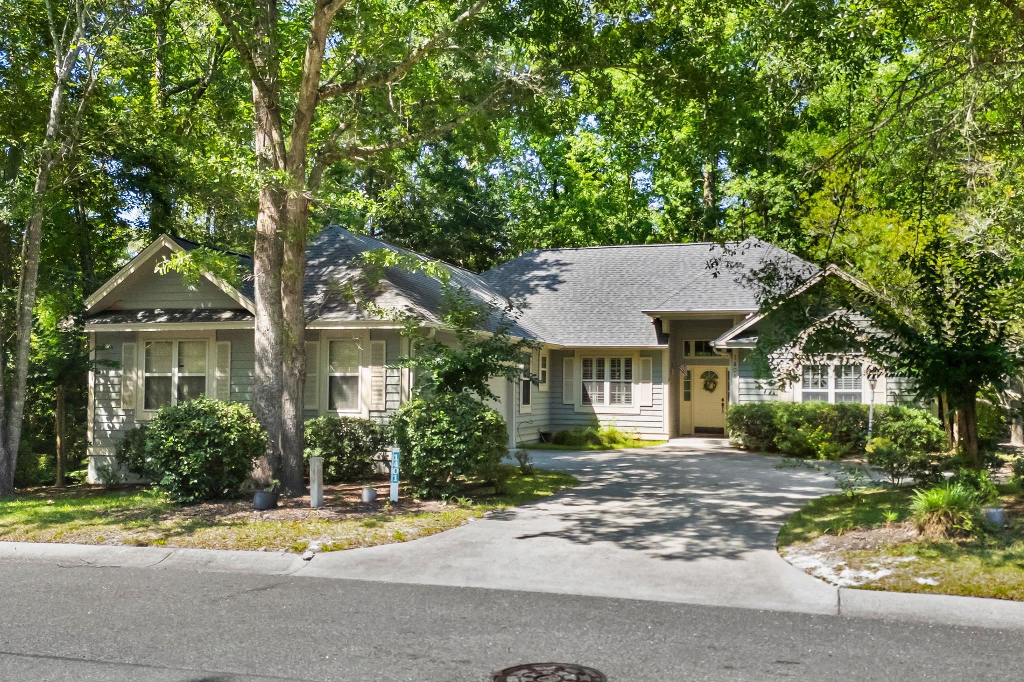 1401 Brigantine Rd., North Myrtle Beach