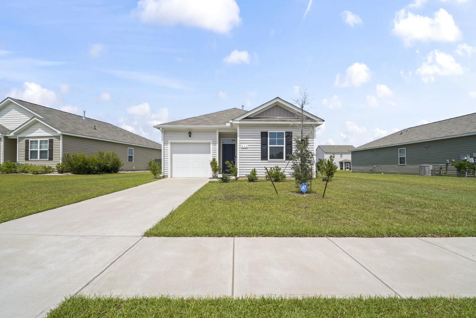 416 Bearskin Ct., Longs
