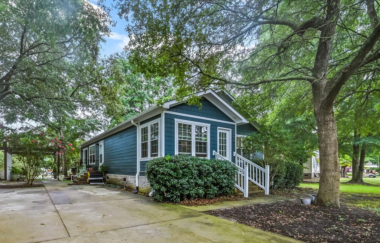 Homes for sale in Hawks Nest