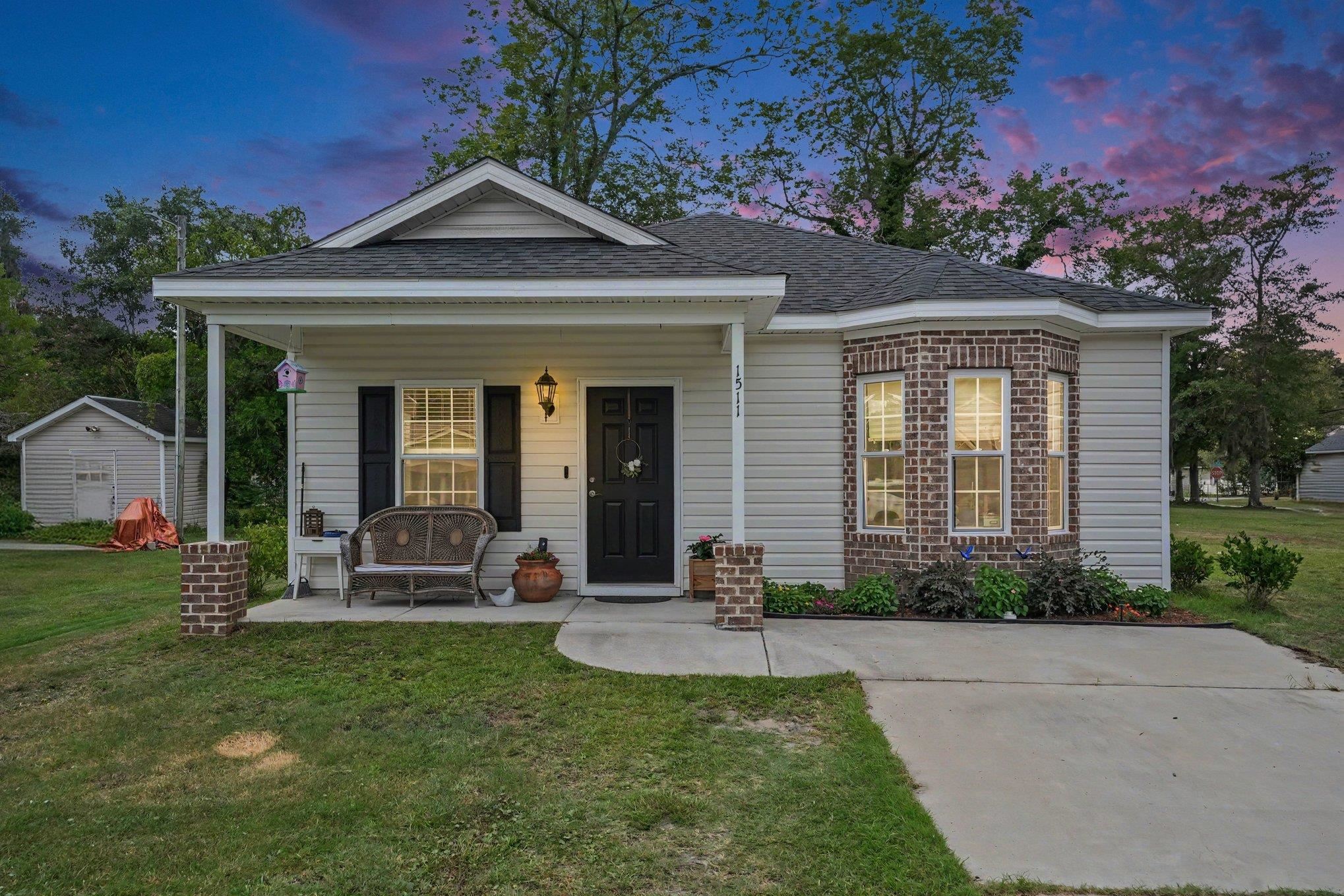 1511 6th Ave., Conway
