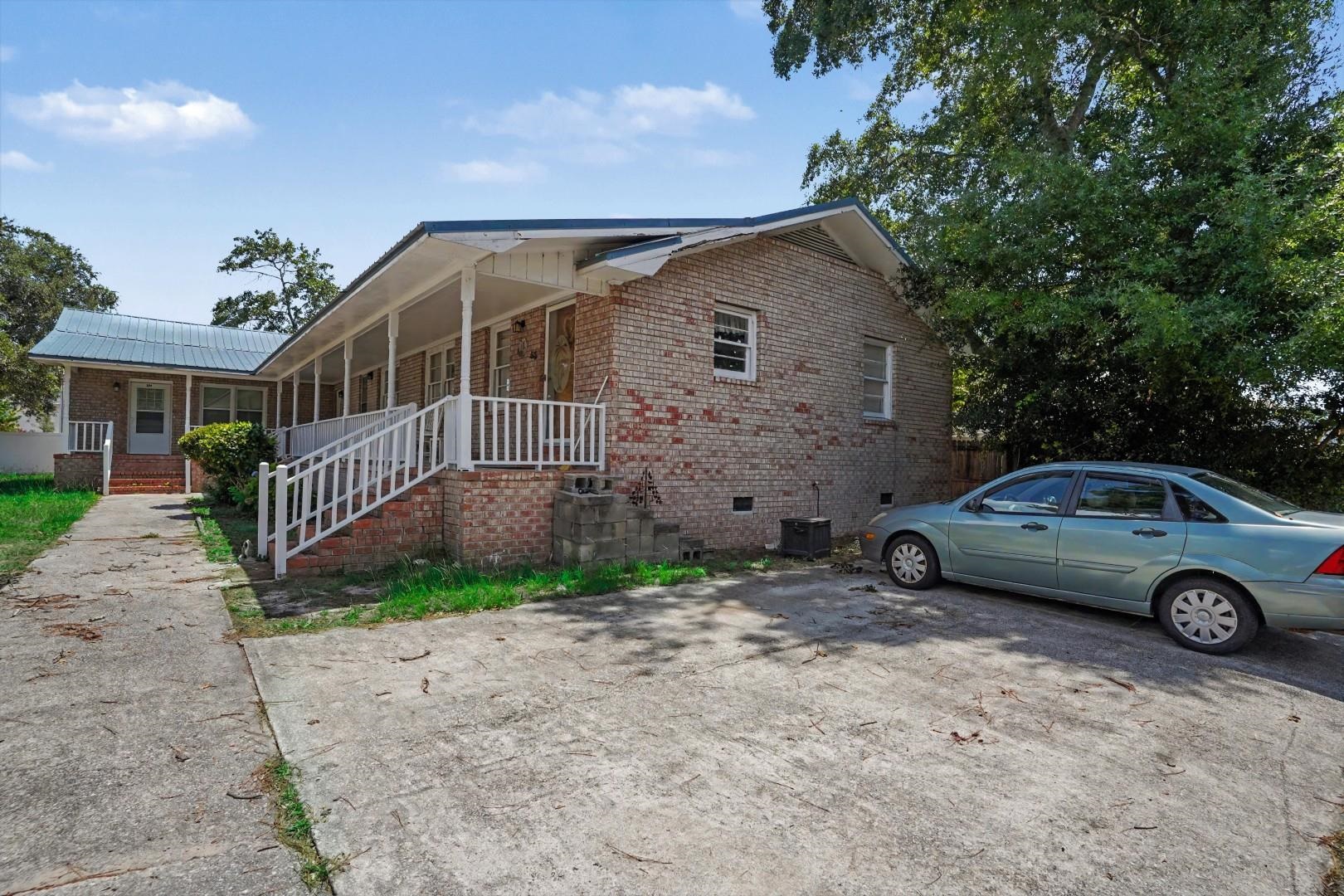 526 Boundary Ave., Murrells Inlet